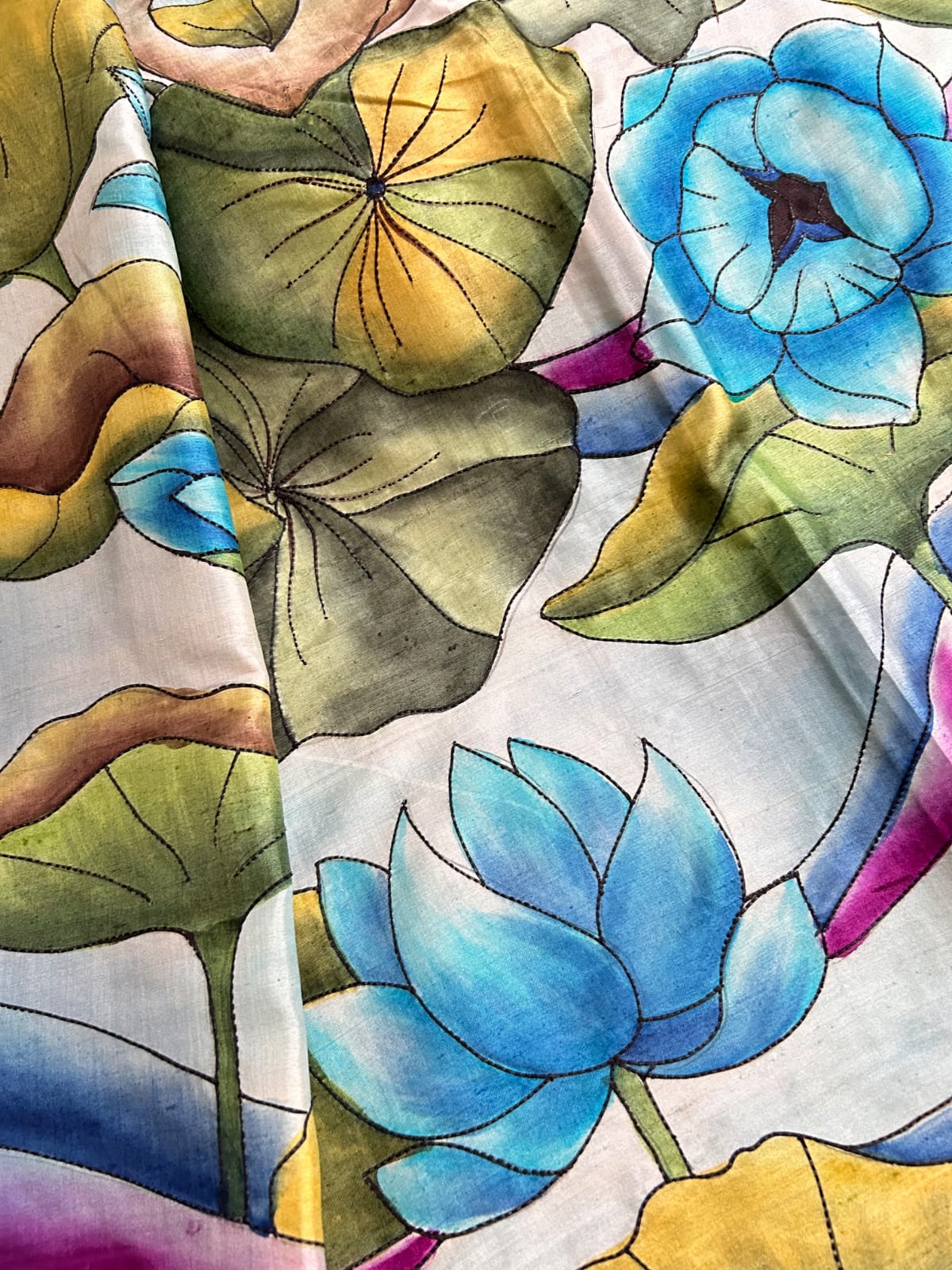 Handcrafted Portrait Saree: A Fusion of Painting and Embroidery