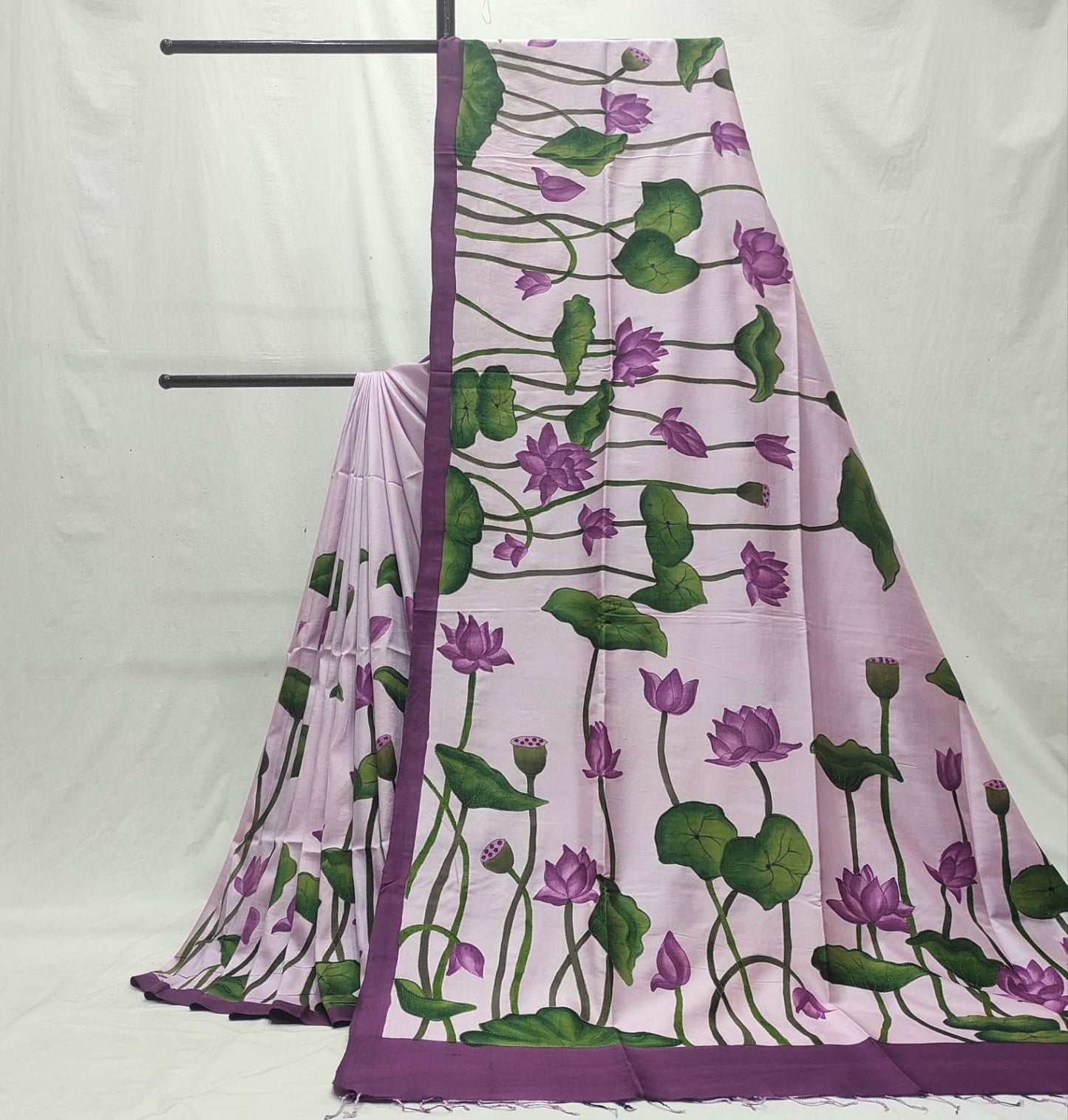 Handcrafted Saree: A Fusion of Painting and Embroidery