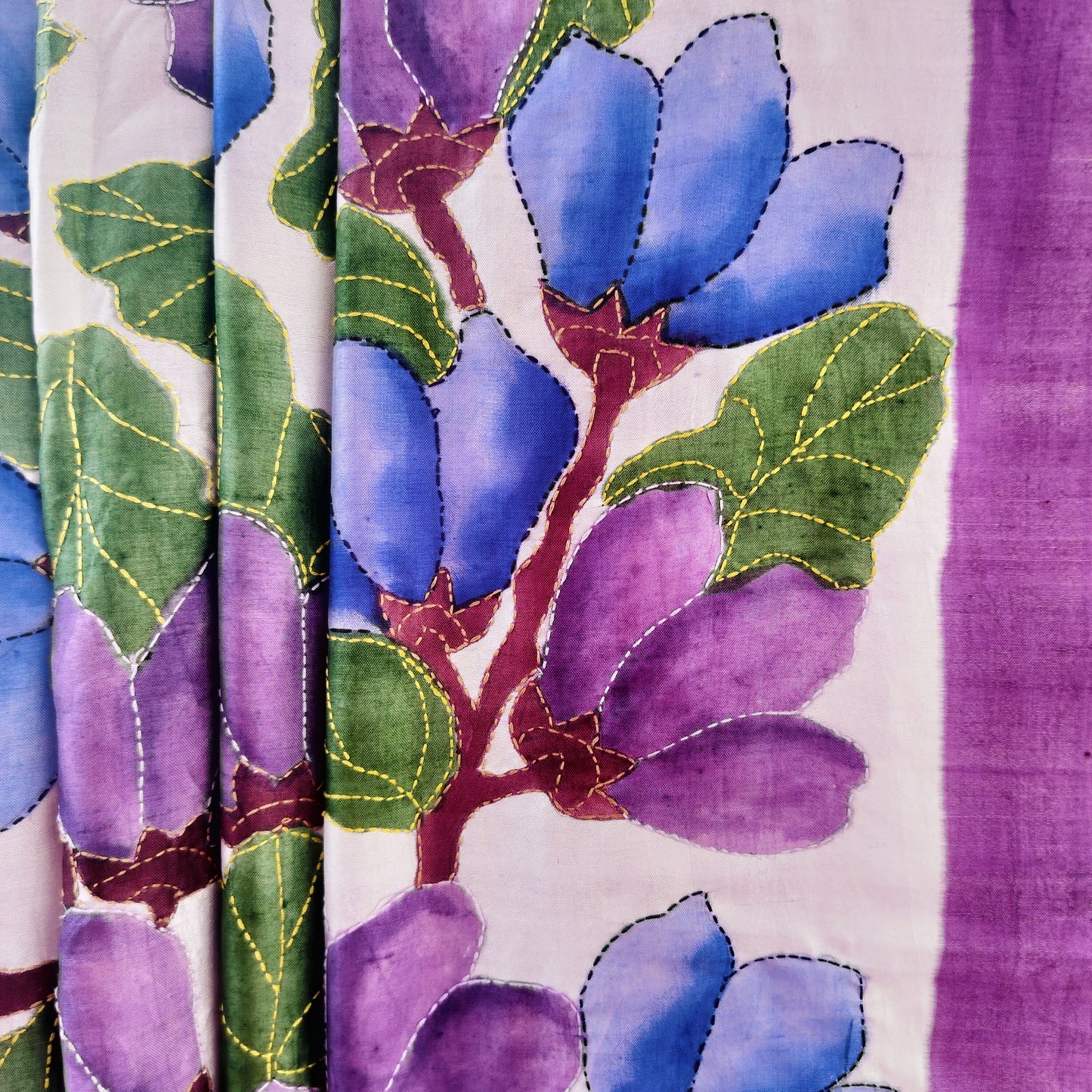 Handcrafted Saree: A Fusion of Painting and Hand Embroidery