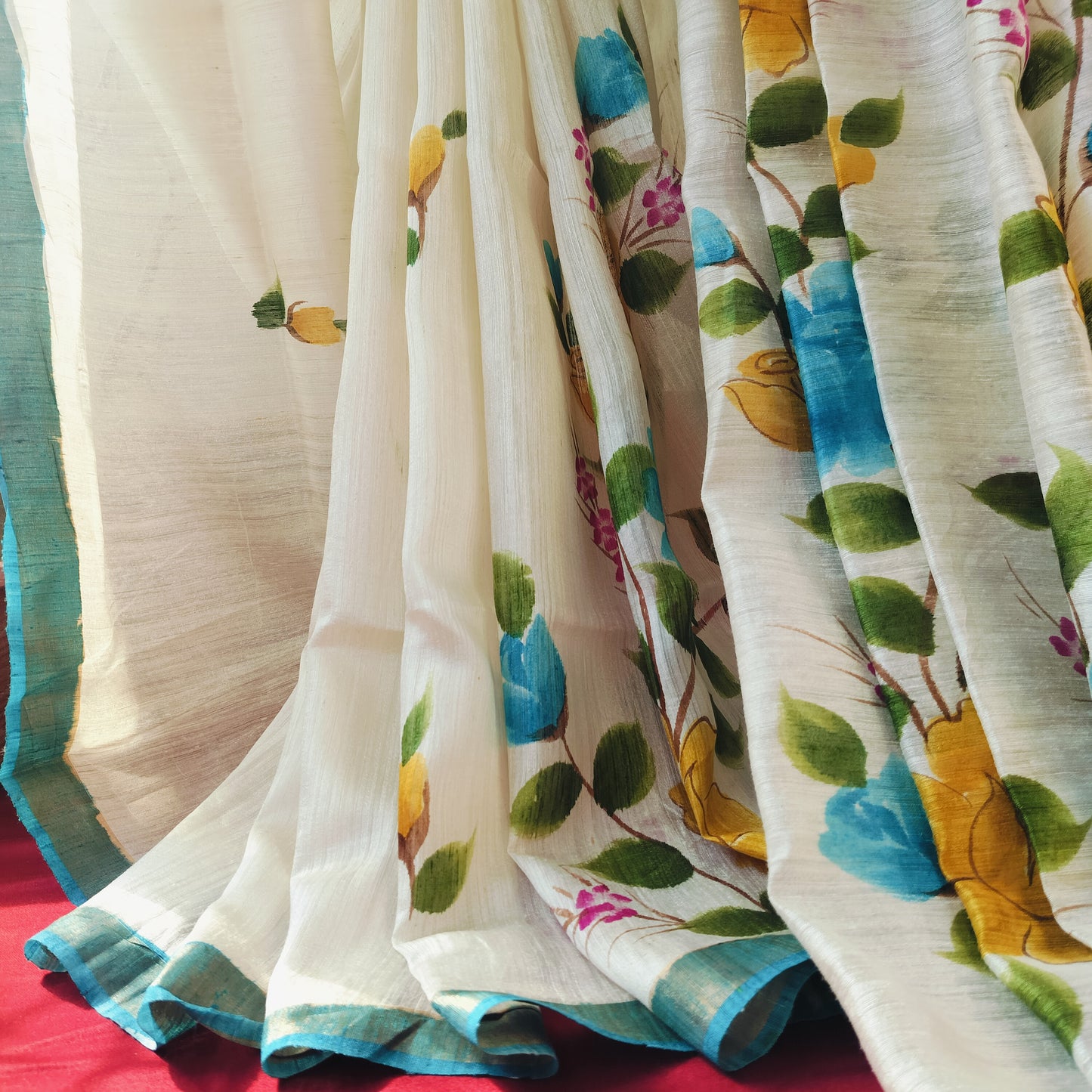 Handcrafted Saree: Hand Painted Floral Bouquet
