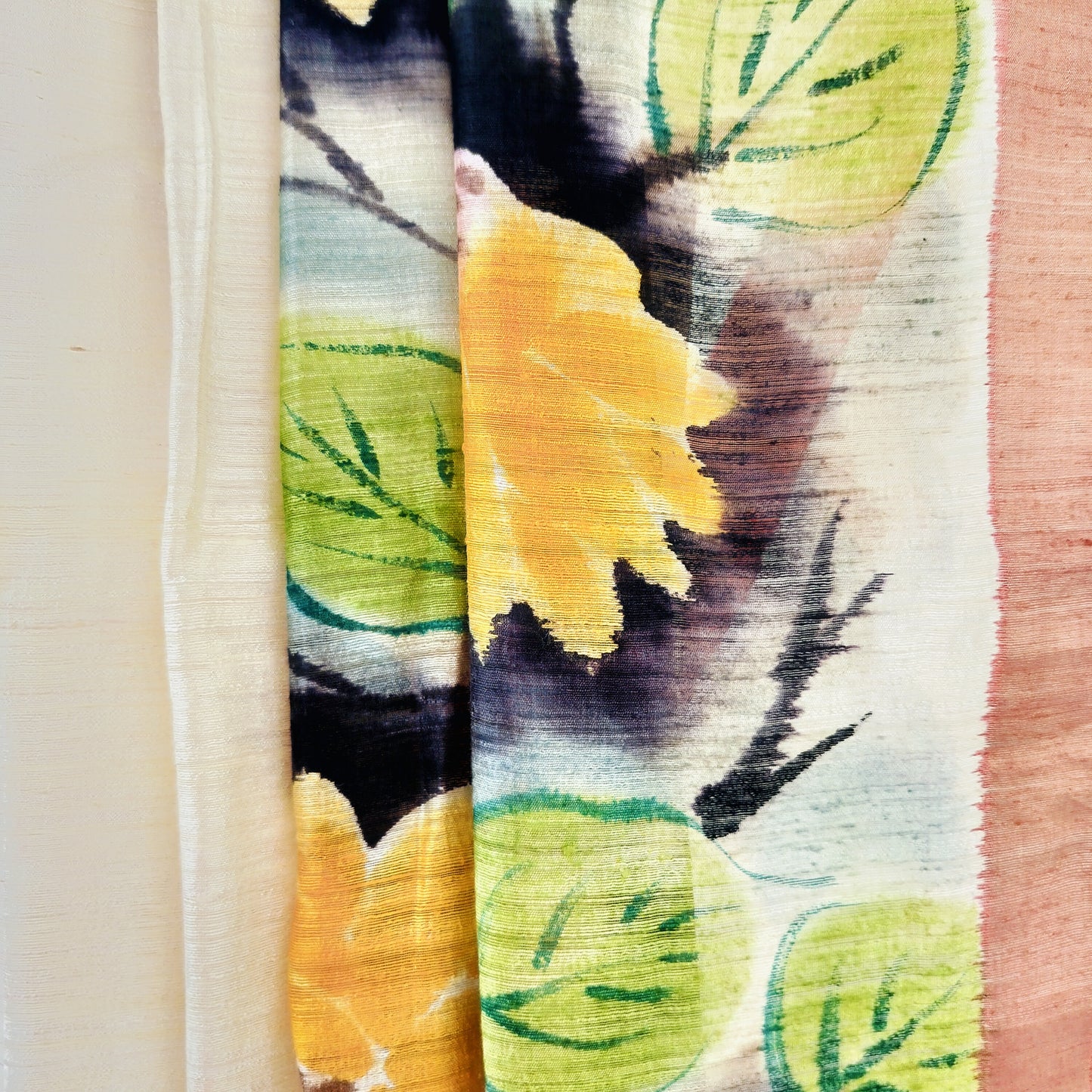 Handcrafted Saree: Hand Painted Floral Bouquet