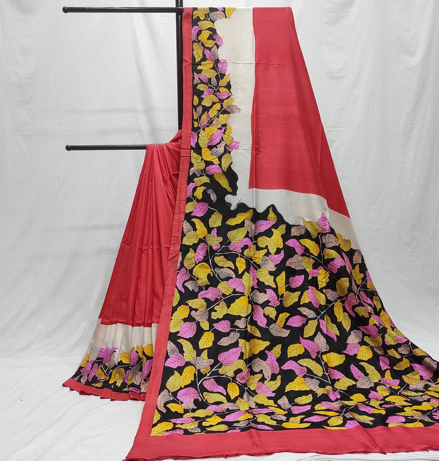 Handcrafted Saree: A Fusion of Painting and Embroidery