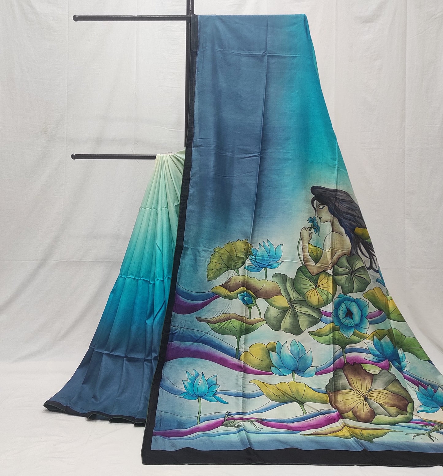 Handcrafted Portrait Saree: A Fusion of Painting and Embroidery