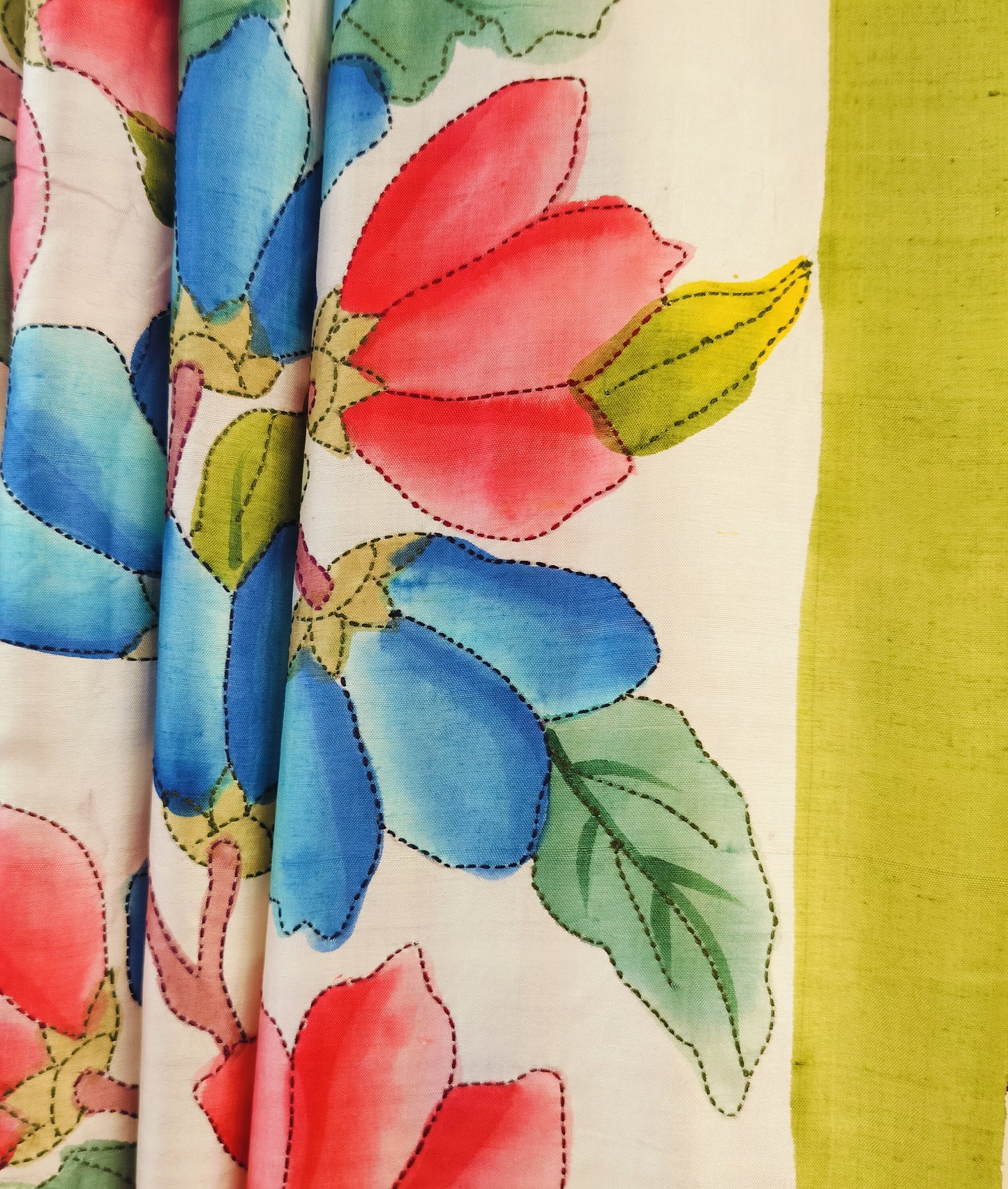 Handcrafted Saree: A Fusion of Painting and Hand Embroidery