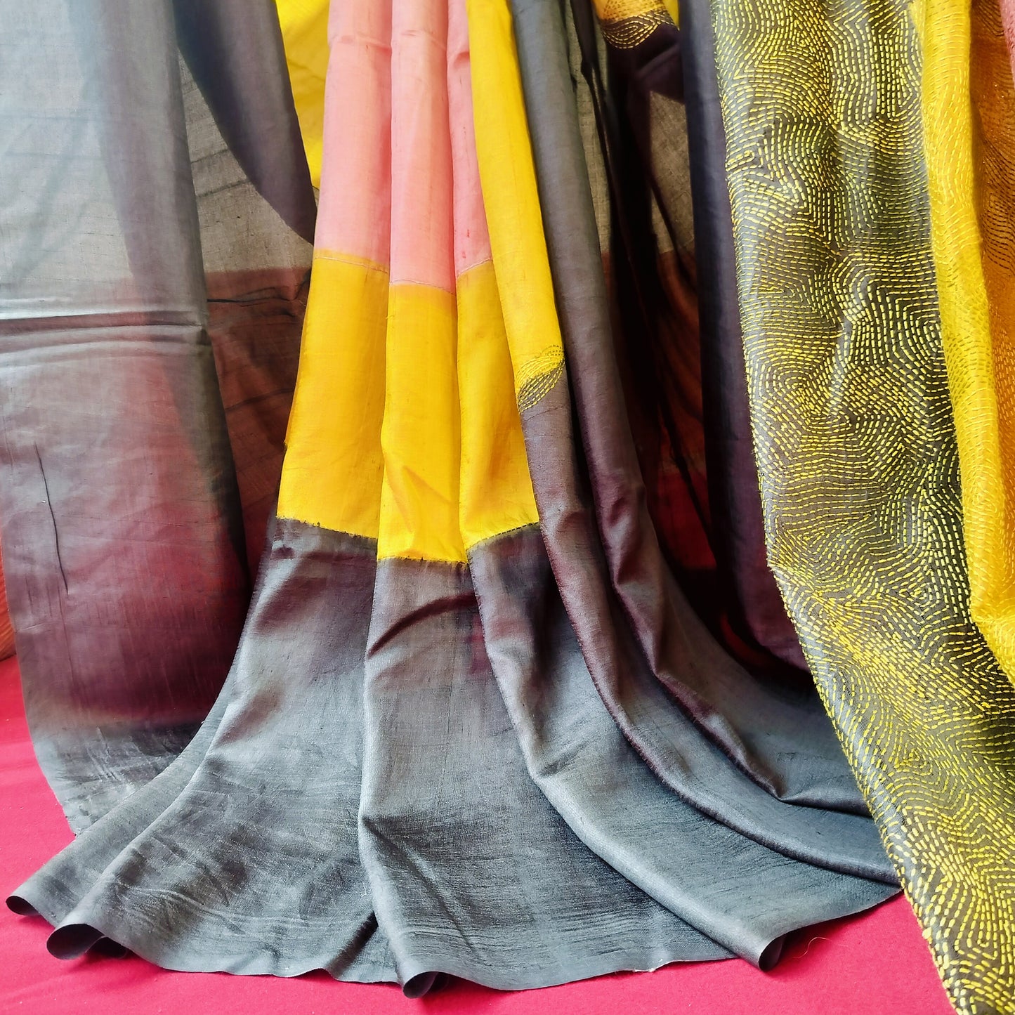 Handcrafted Saree: A Fusion of Painting and Hand Embroidery