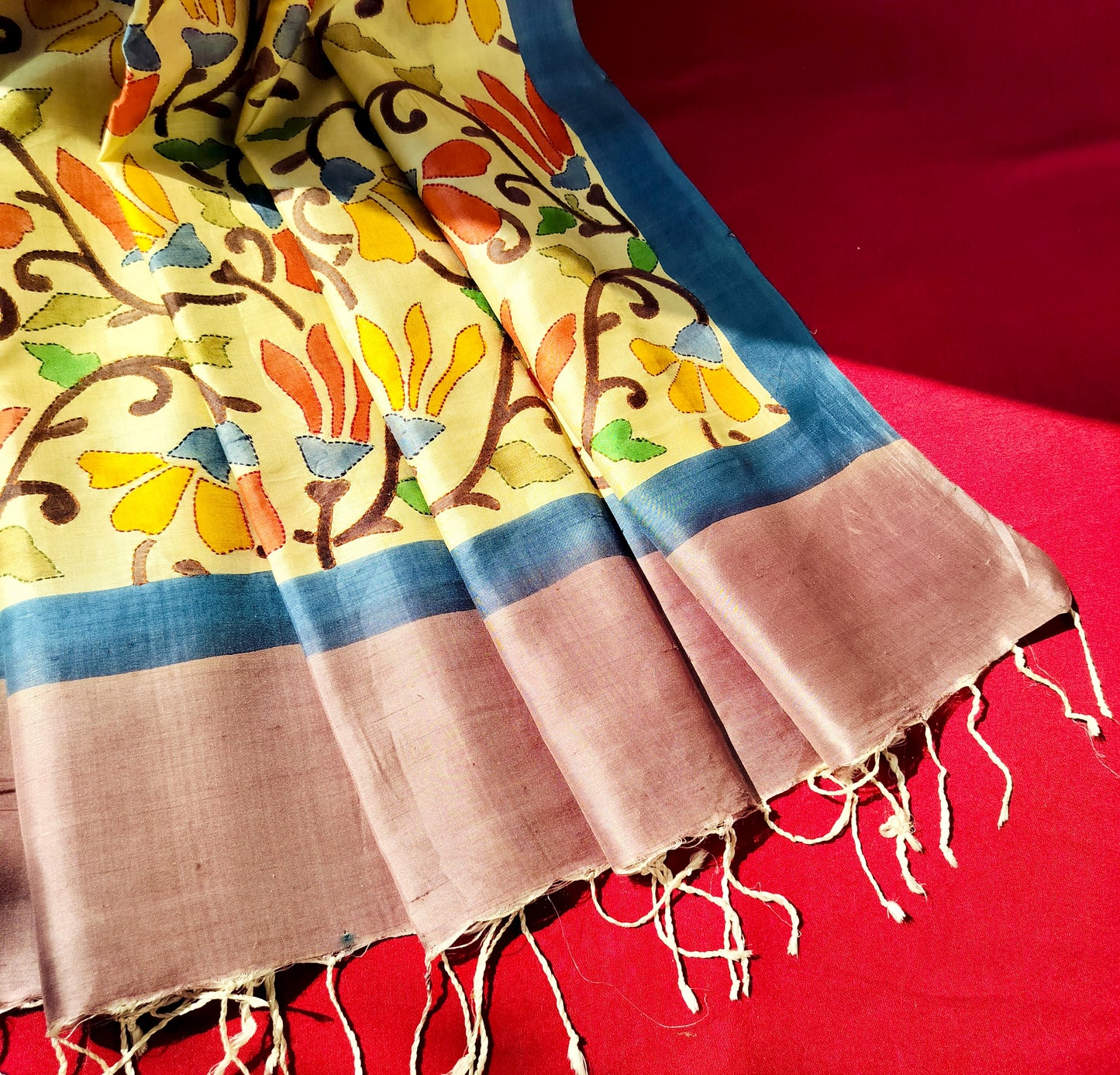 Handcrafted Saree: A Fusion of Painting and Hand Embroidery