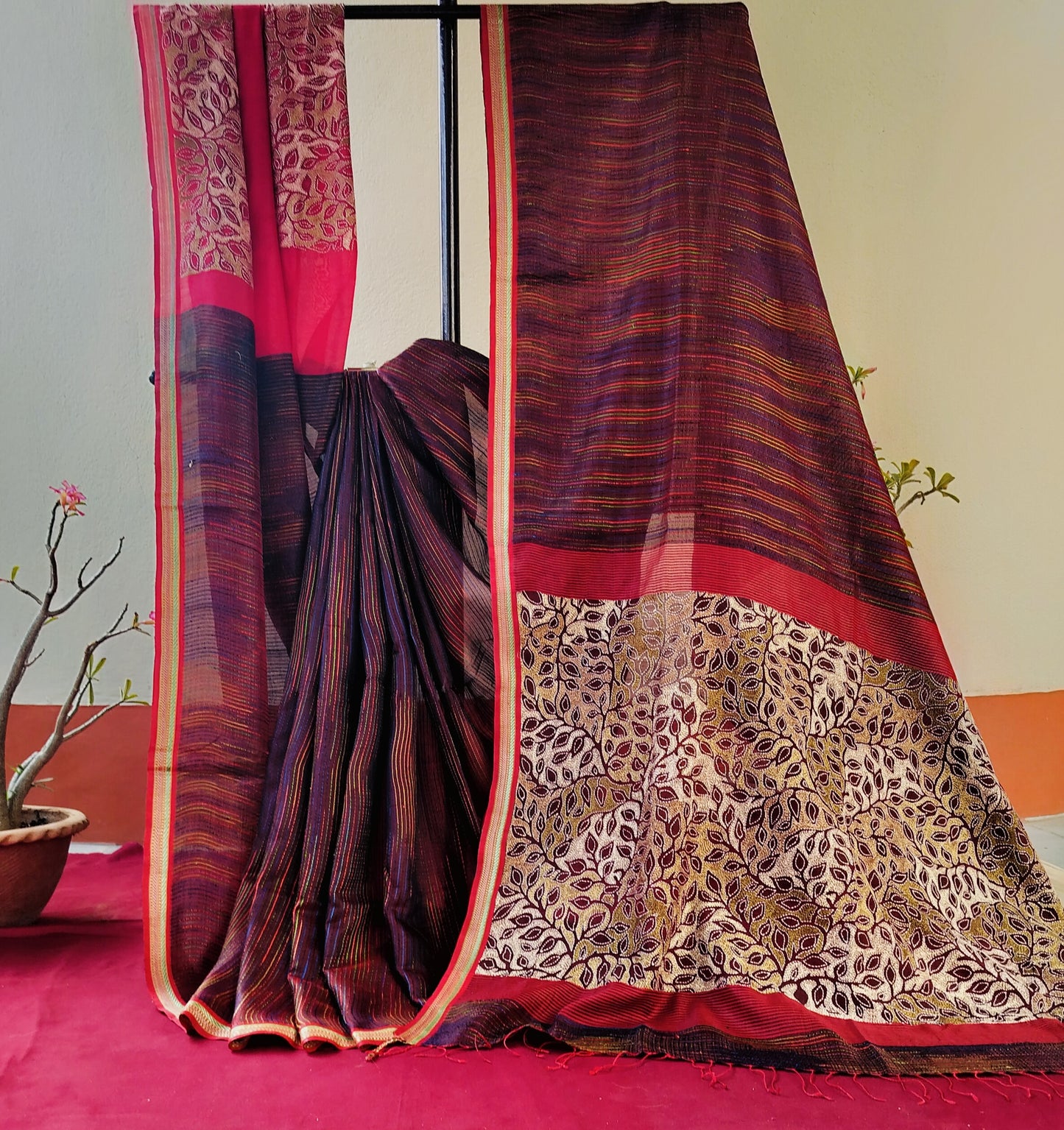 Handcrafted Kantha Saree: Reverse Kantha Delight