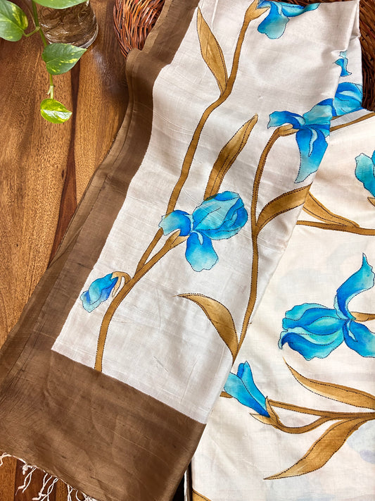Handcrafted Saree: A Fusion of Painting and Embroidery