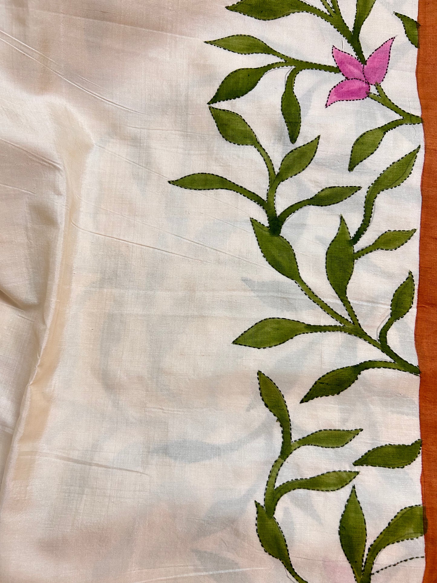 Handcrafted Saree: A Fusion of Painting and Embroidery