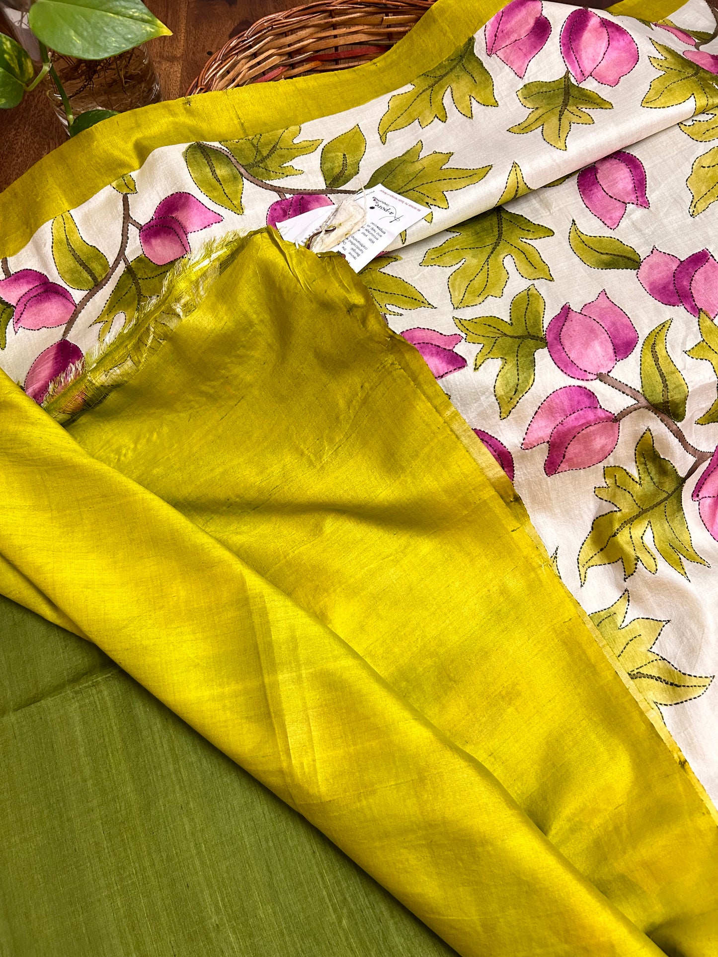 Handcrafted Saree: A Fusion of Painting and Embroidery