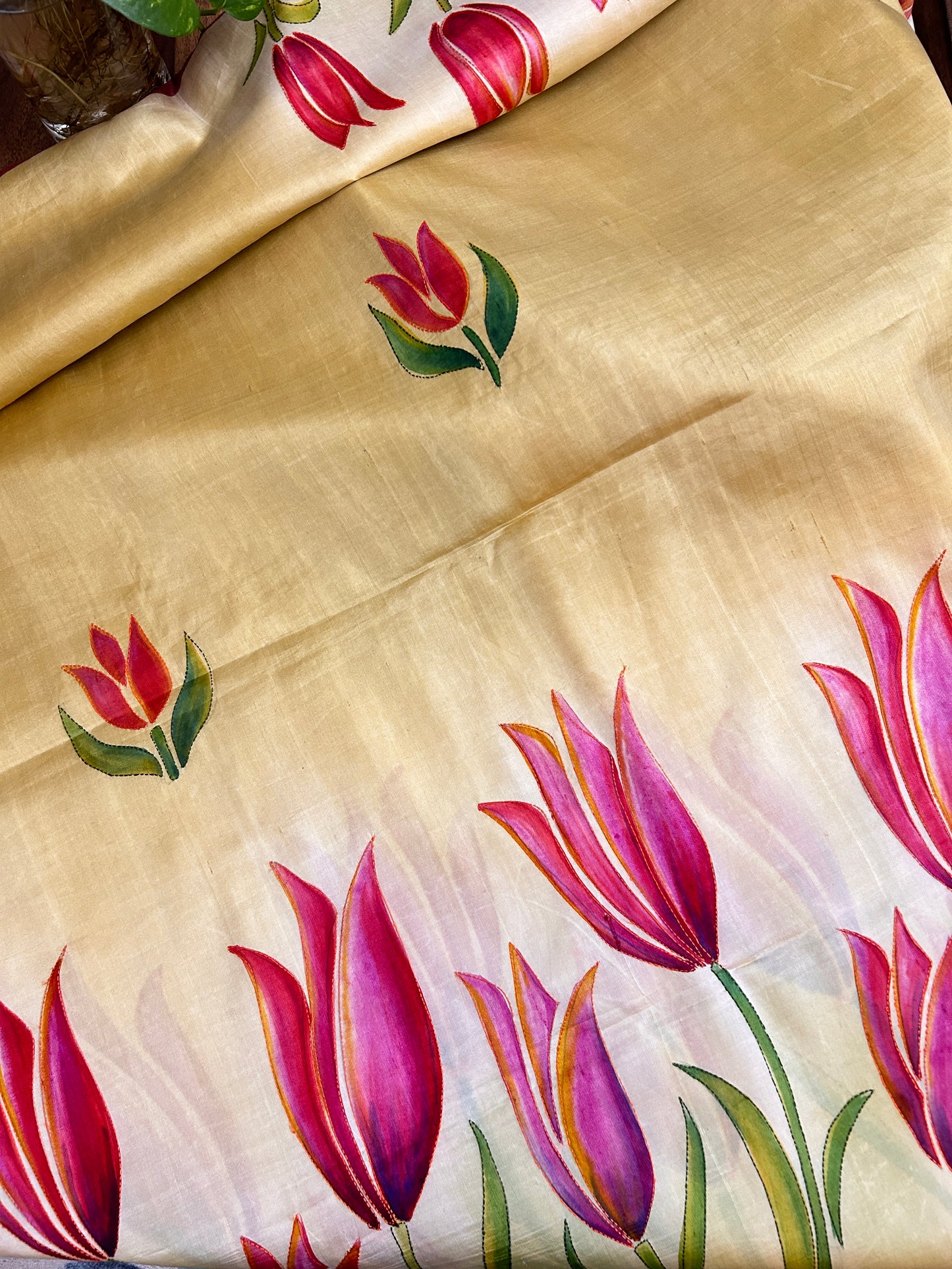 Handcrafted Saree: A Fusion of Painting and Embroidery