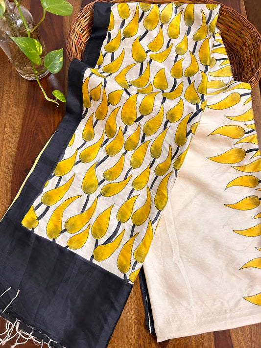 Handcrafted Saree: A Fusion of Painting and Embroidery
