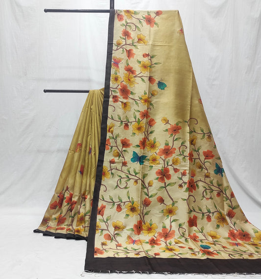 Handcrafted Kantha Saree: A Fusion of Painting and Embroidery